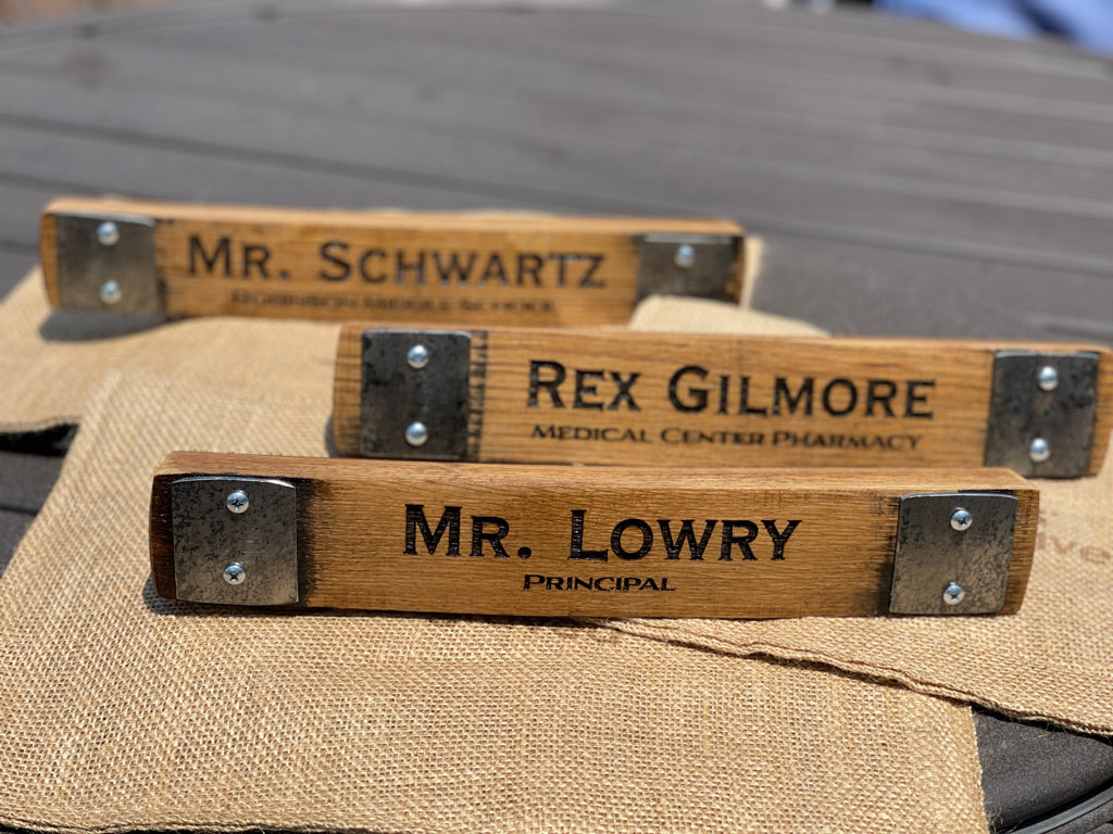 Personalized Reclaimed Whiskey Barrel 9-Piece Pizza Slice Plates