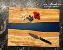 Load image into Gallery viewer, Family Name River of Resin Olive Wood Charcuterie Board - D66
