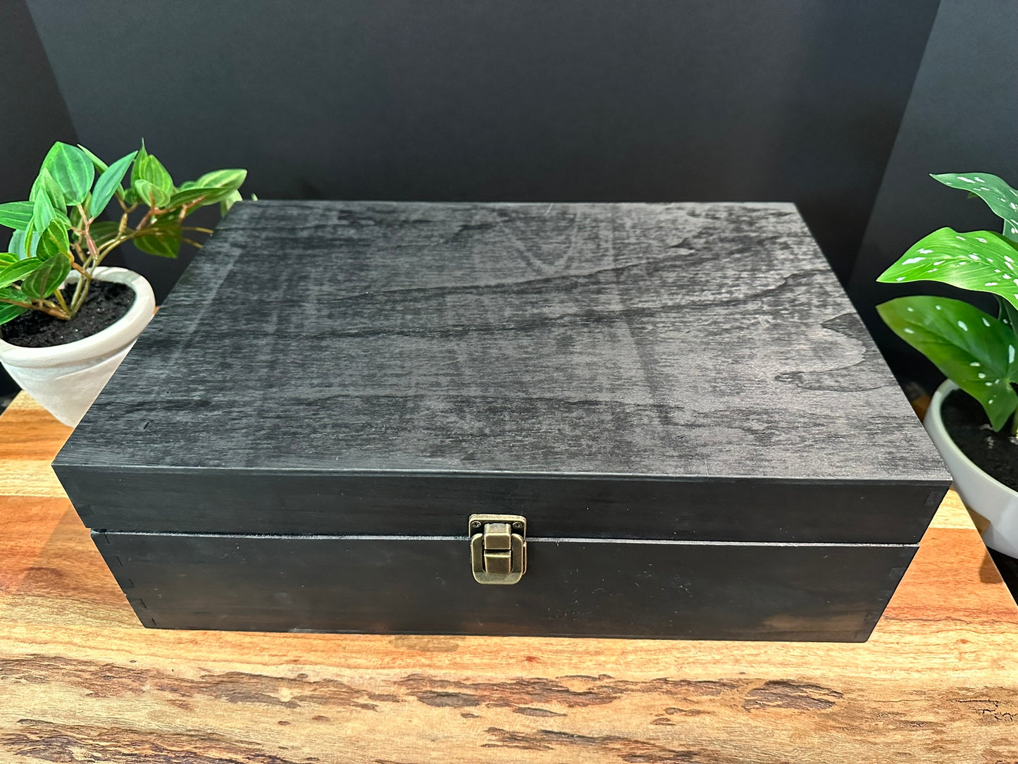 Personalized Decanter with Sand-Carved Initial